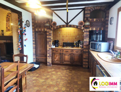 Maison - 95 m² - 5 pièces