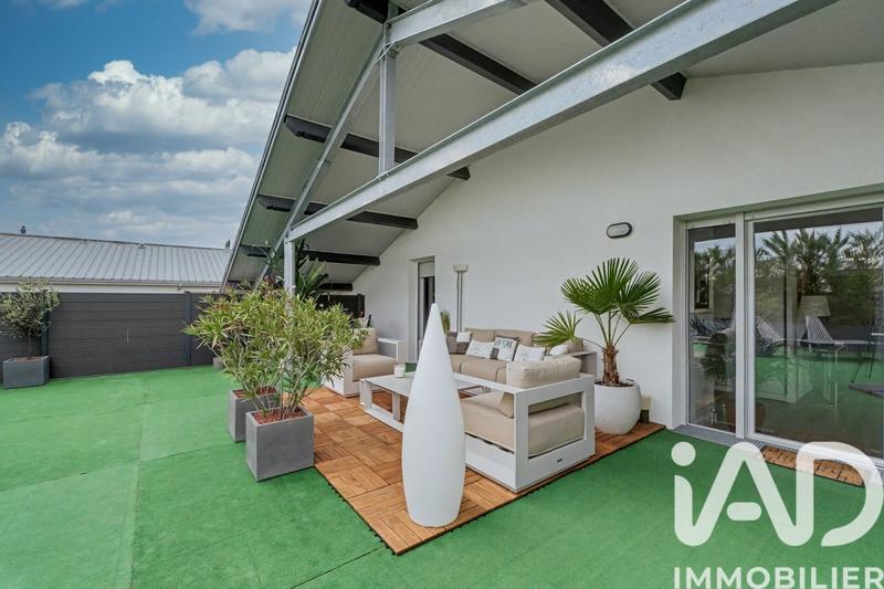 Appartement - 104 m² - 4 pièces