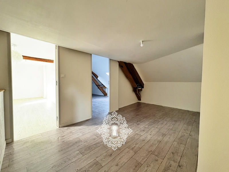 Maison - 173 m² - 7 pièces