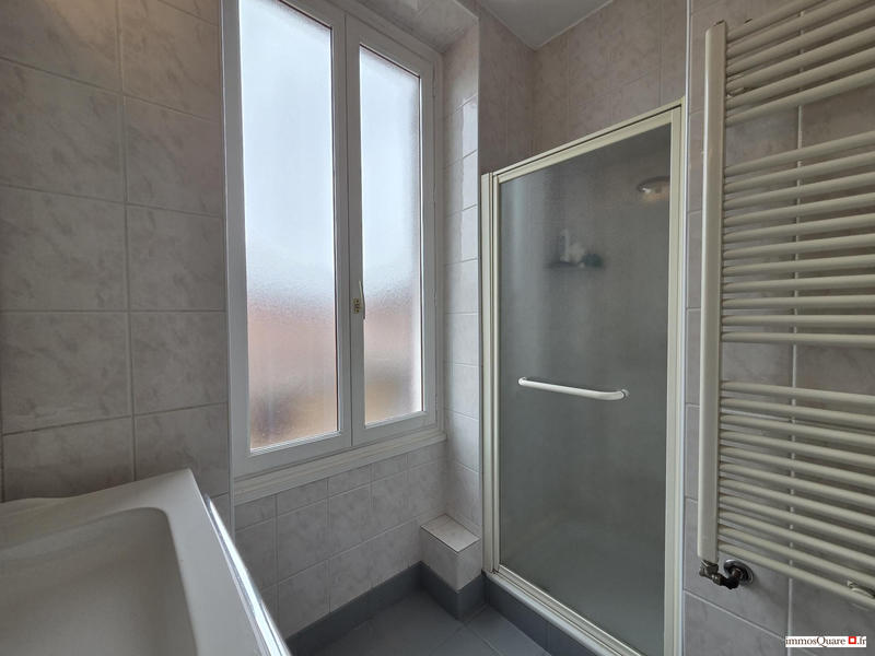 Appartement - 98 m² - 5 pièces