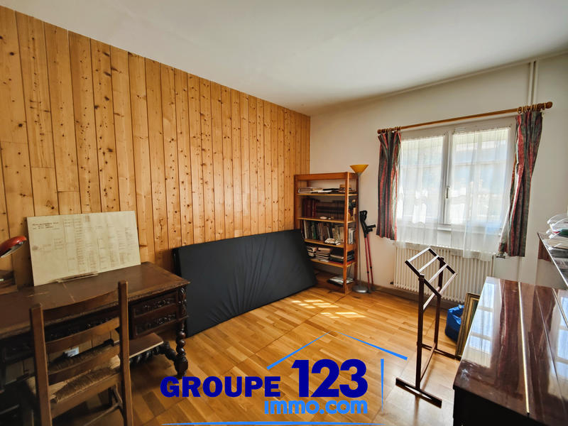 Maison - 136 m² - 6 pièces