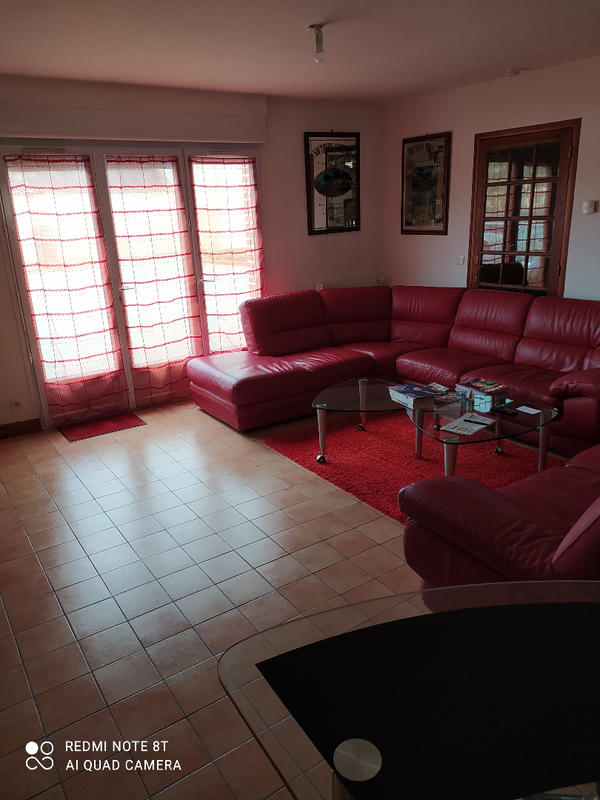 Appartement - 90 m² - 3 pièces