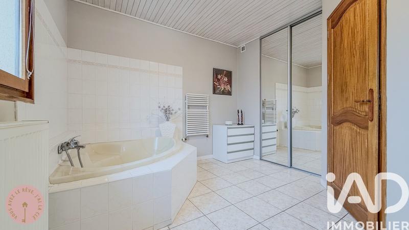 Maison - 126 m² - 5 pièces