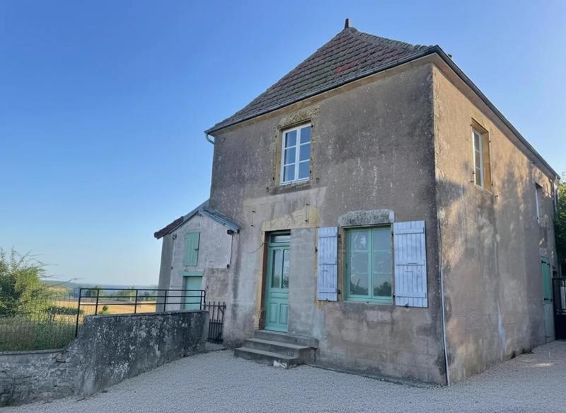 Maison de village - 120 m² - 5 pièces