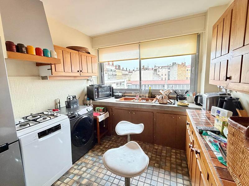 Appartement - 136 m² - 6 pièces