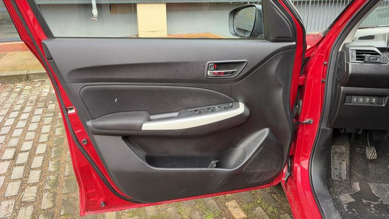 Suzuki Swift 1.2 DualJet 90 Avantage