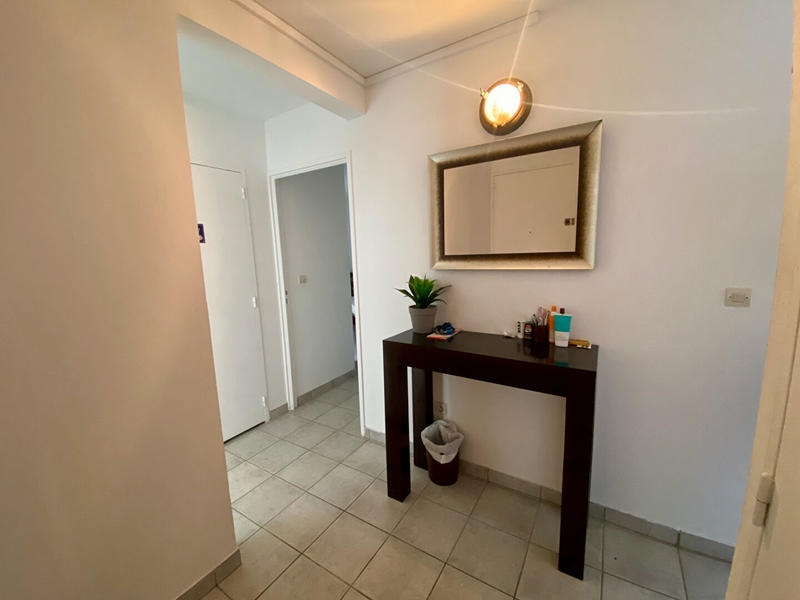 Appartement - 84 m² - 4 pièces