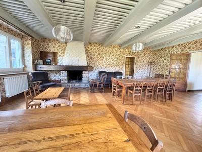 Appartement - 111 m² - 3 pièces