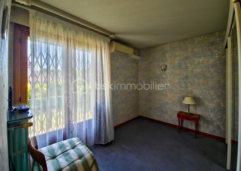 Maison d'architecte - 190 m² - 8 pièces