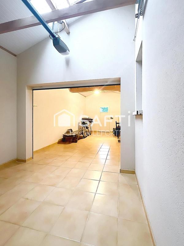 Maison - 106 m² - 5 pièces
