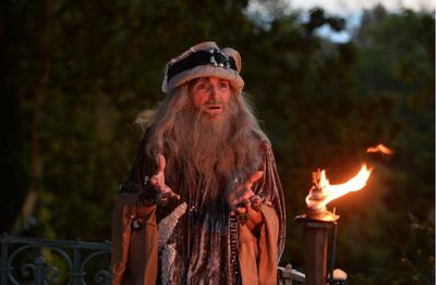 Visites théâtralisées au château du Clos Lucé