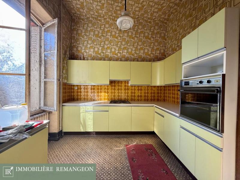 Maison bourgeoise - 210 m² - 7 pièces