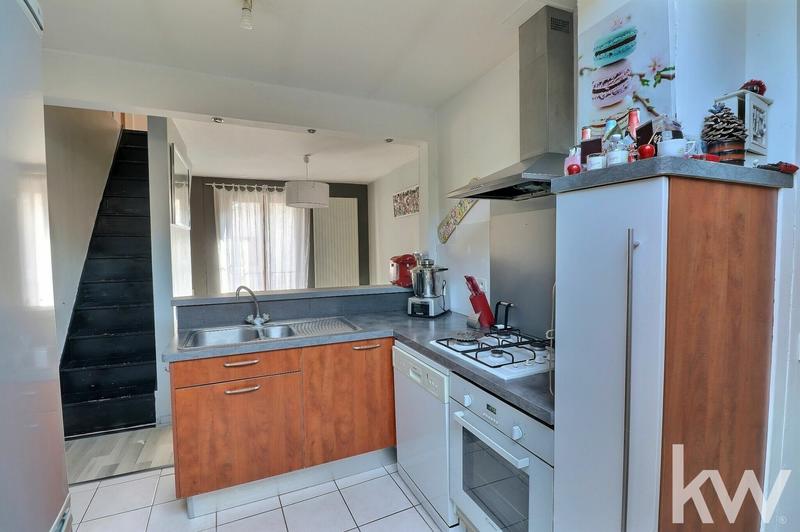 Immeuble - 83 m² - 4 pièces