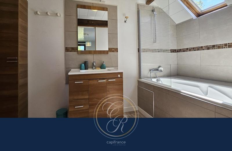 Propriété - 409 m² - 16 pièces