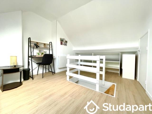 Chambre - 12 m² - 1 pièce