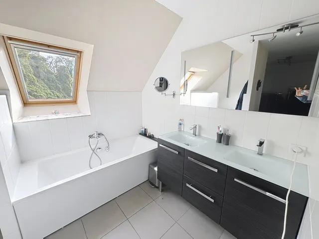 Maison contemporaine - 205 m² - 6 pièces