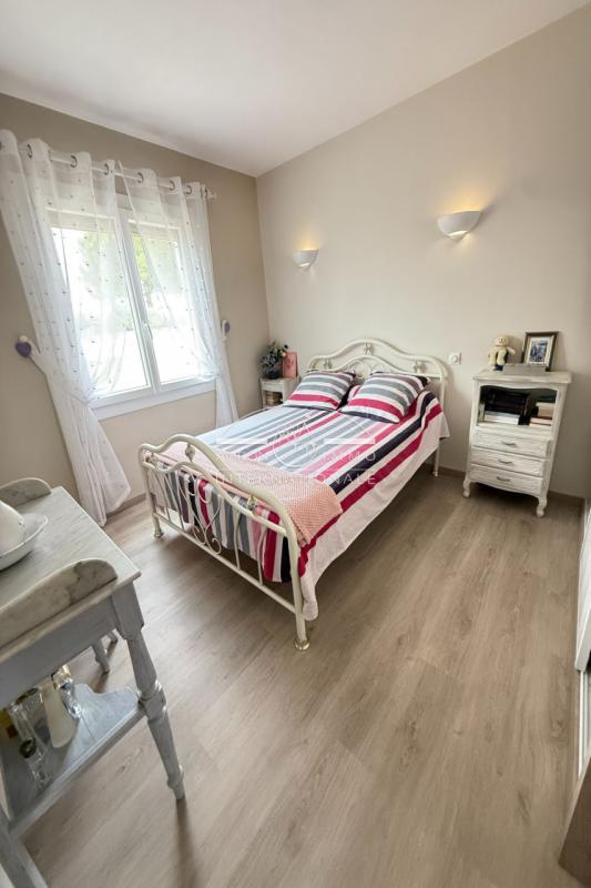 Villa - 107 m² - 4 pièces