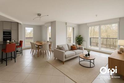 Appartement - 97 m² - 4 pièces