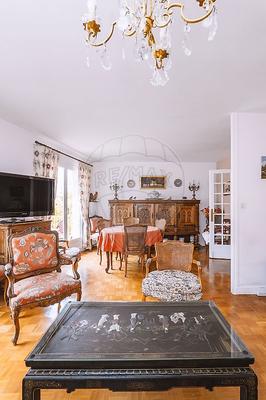 Appartement - 75 m² - 3 pièces