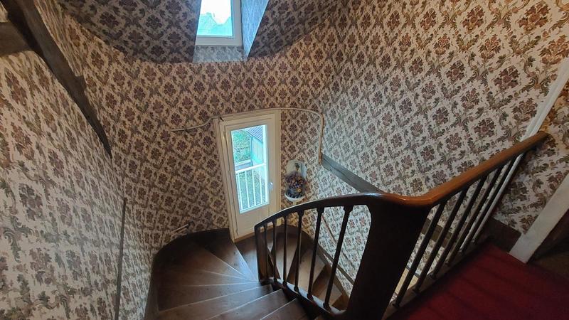 Maison de ville - 240 m² - 2 pièces