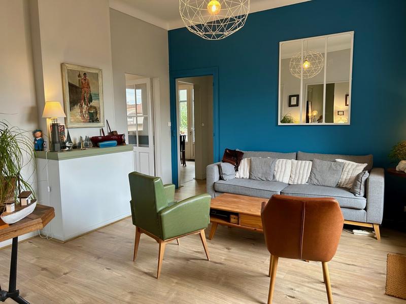 Maison traditionnelle - 109 m² - 6 pièces