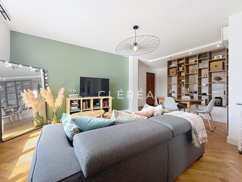 Appartement - 89 m² - 4 pièces