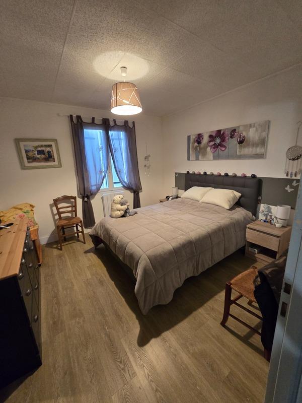 Maison - 98 m² - 5 pièces