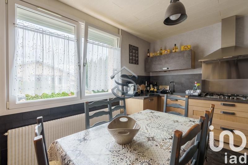 Maison - 106 m² - 6 pièces