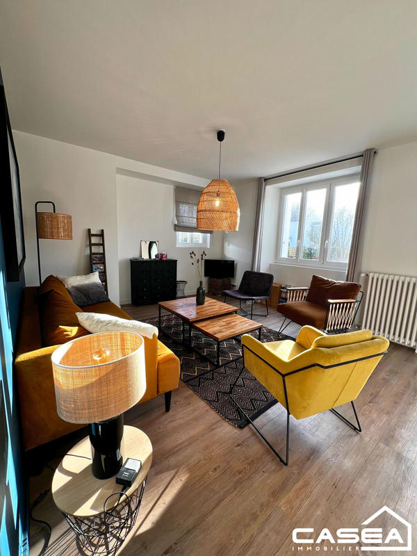 Maison ancienne - 167 m² - 7 pièces