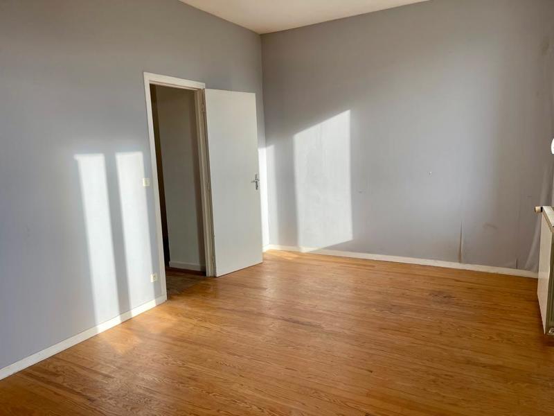 Maison en pierre - 120 m² - 8 pièces