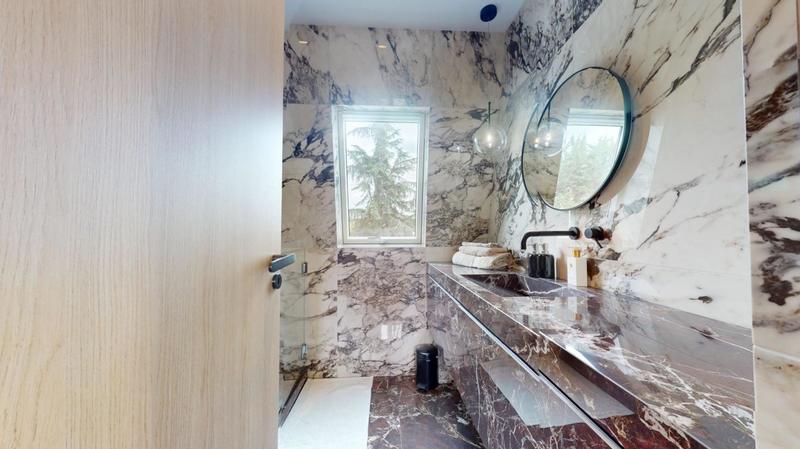 Villa - 200 m² - 7 pièces