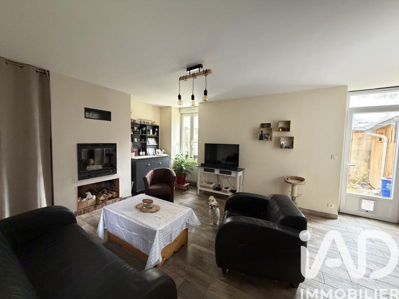 Maison - 85 m² - 6 pièces