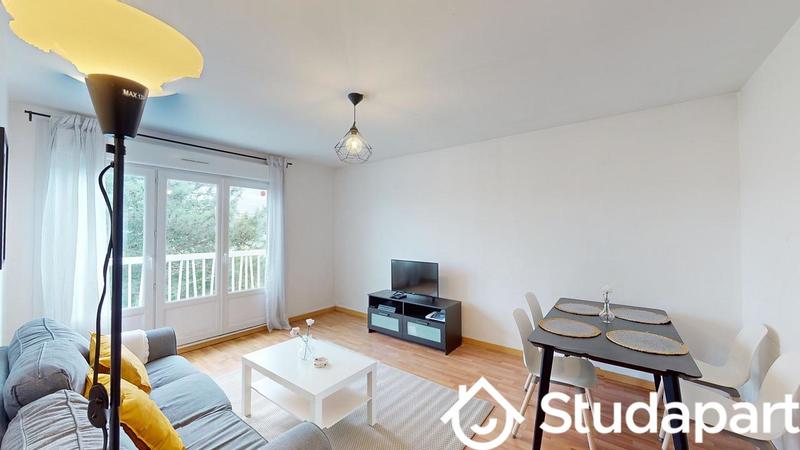 Chambre - 10 m² - 1 pièce