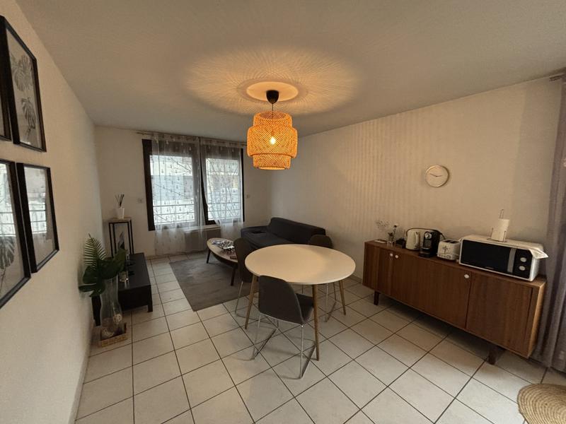 Appartement - 68 m² - 2 pièces