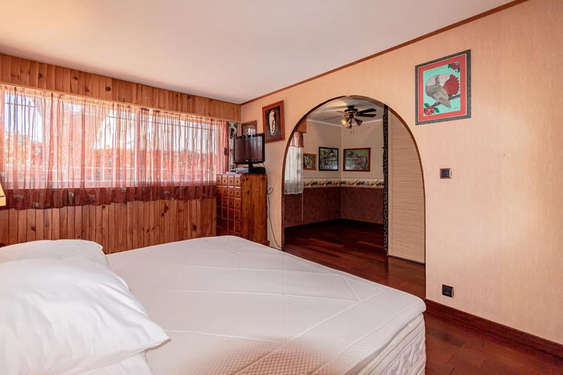 Appartement - 134 m² - 5 pièces