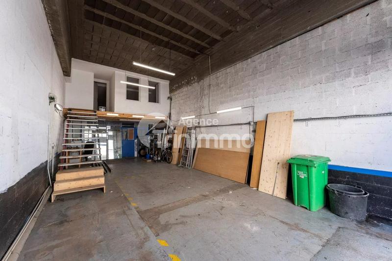 Local commercial - 90 m²