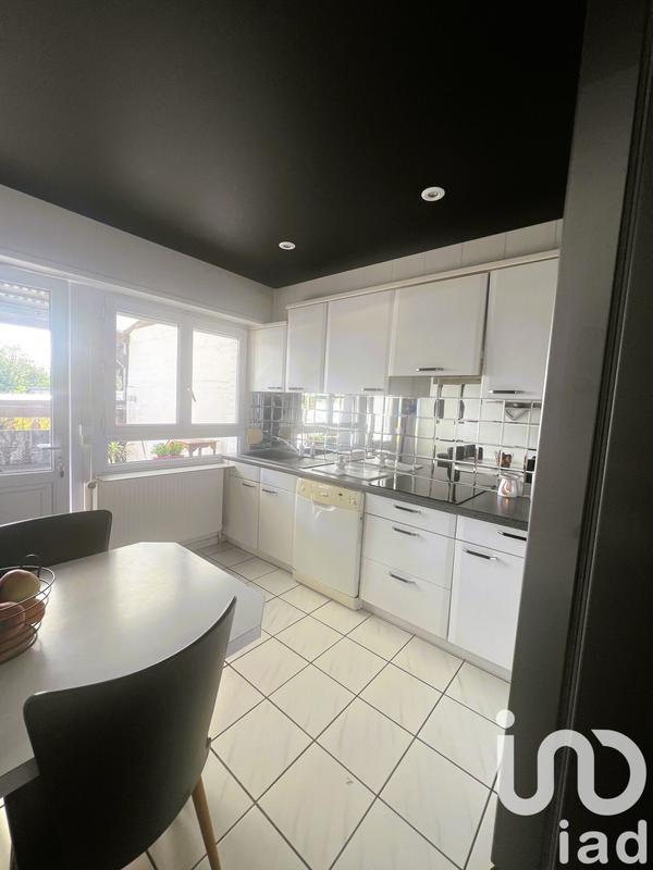 Maison - 91 m² - 5 pièces