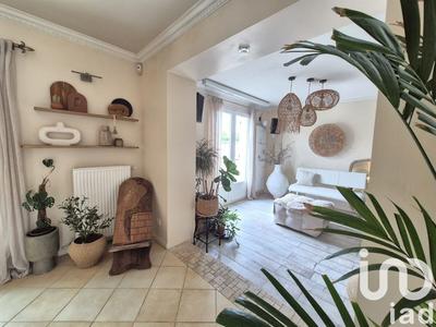 Maison - 158 m² - 8 pièces