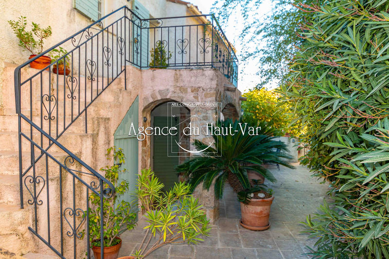 Maison de village - 161 m² - 5 pièces