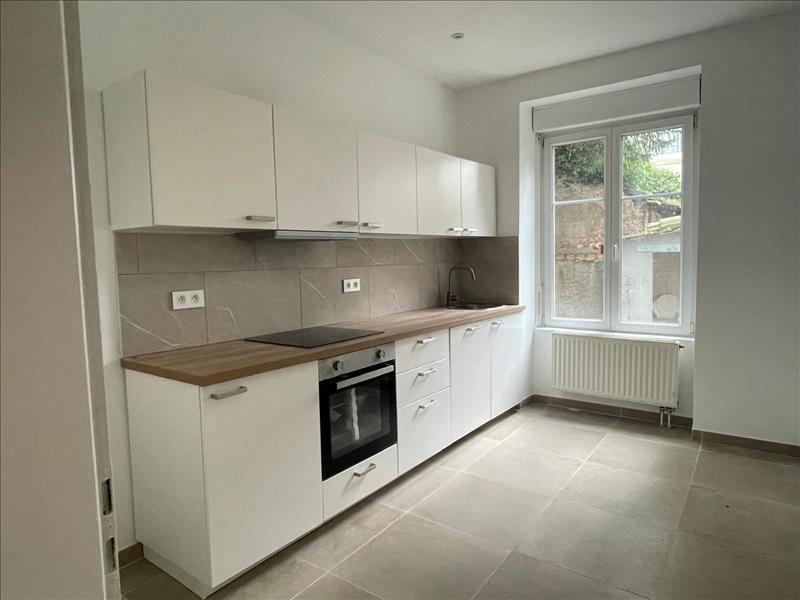 Appartement - 75 m² - 3 pièces