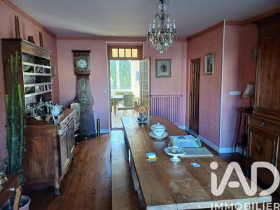 Maison - 173 m² - 10 pièces