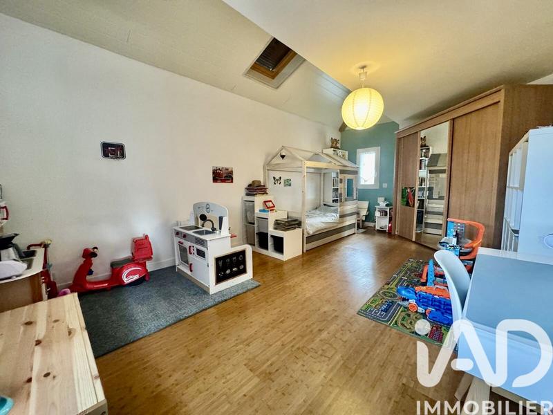 Maison - 163 m² - 5 pièces
