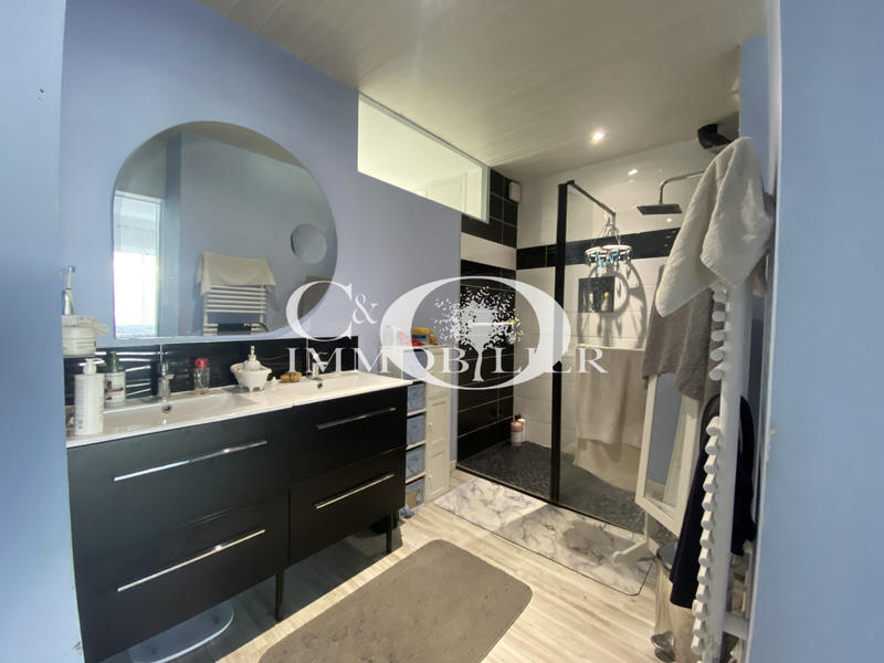 Maison - 130 m² - 6 pièces