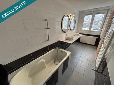 Maison - 90 m² - 5 pièces