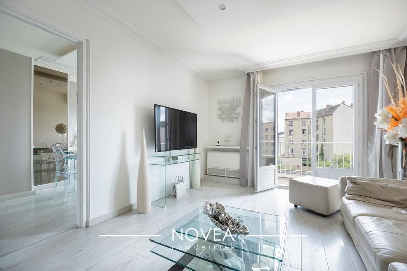 Appartement - 93 m² - 4 pièces