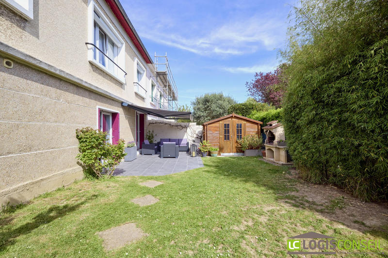 Maison - 152 m² - 8 pièces