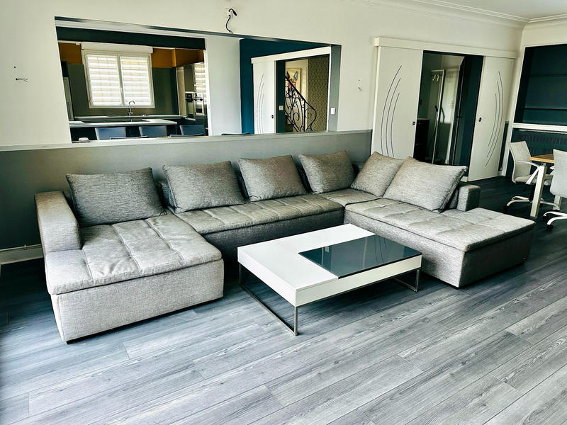 Maison - 196 m² - 8 pièces