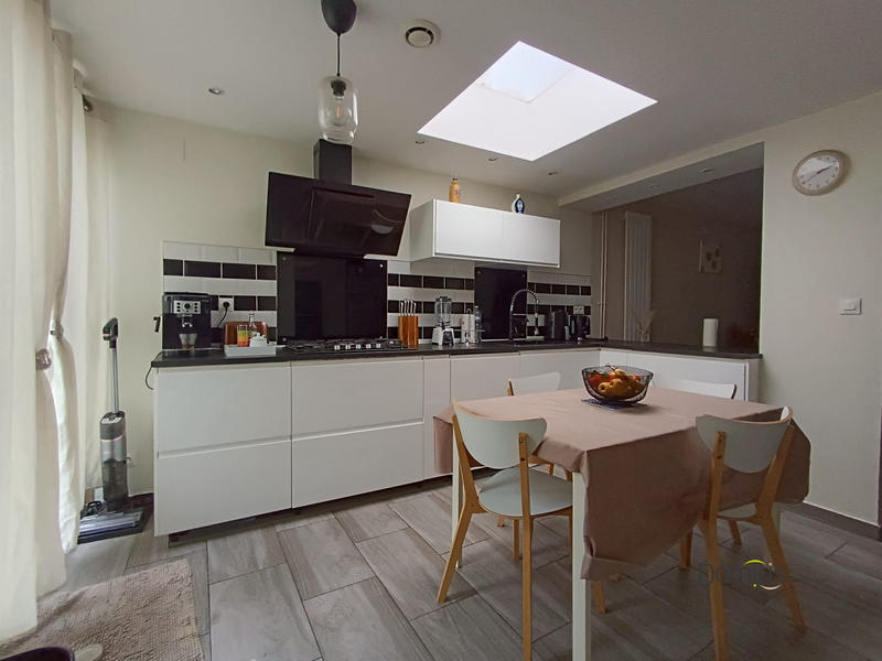 Maison - 103 m² - 4 pièces