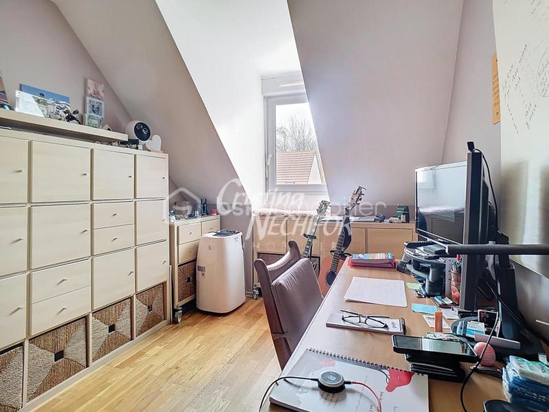 Maison - 98 m² - 5 pièces