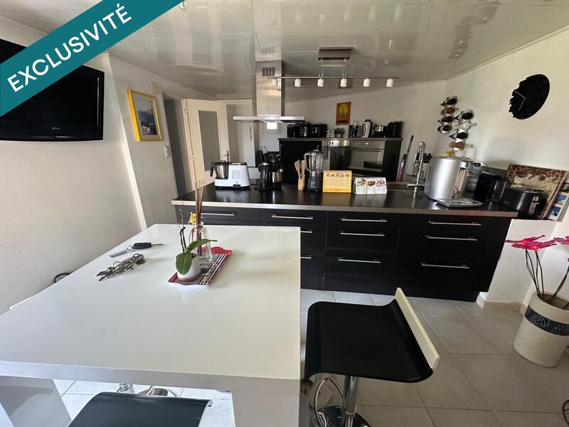 Maison - 100 m² - 5 pièces